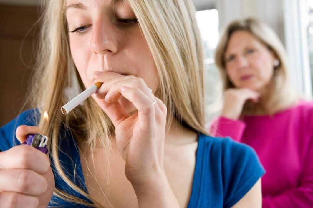 Relações familiares podem levar ao tabagismo entre adolescentes
